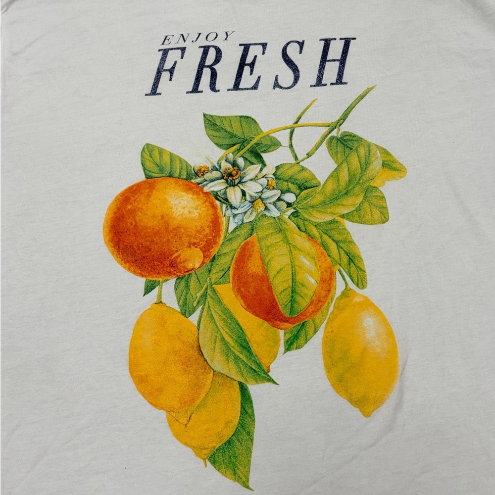 Oversized Citrus Graphic Tee - Picture 2 of 4
